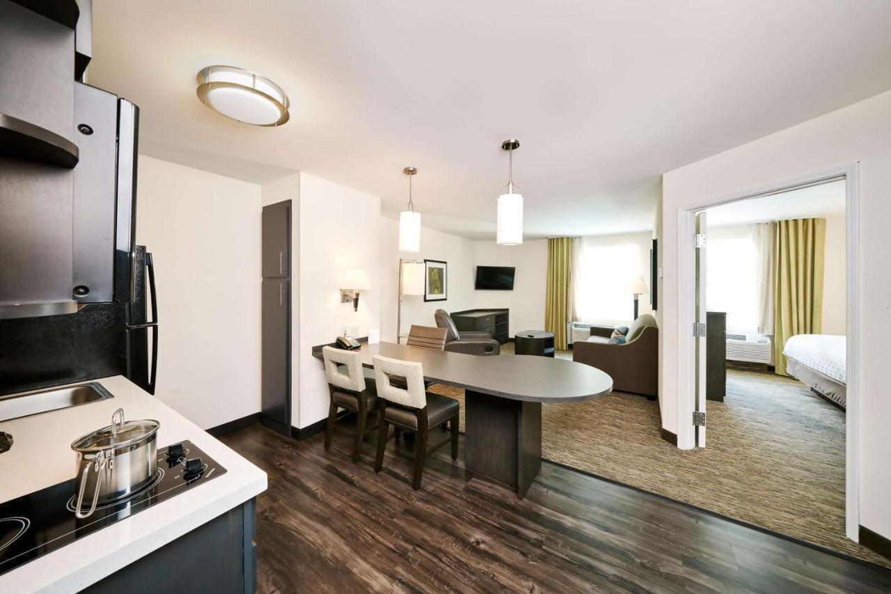 Sonesta Simply Suites Birmingham Хувър Екстериор снимка