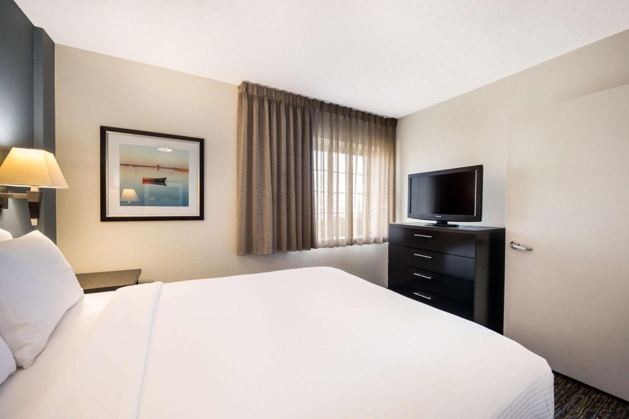 Sonesta Simply Suites Birmingham Хувър Екстериор снимка
